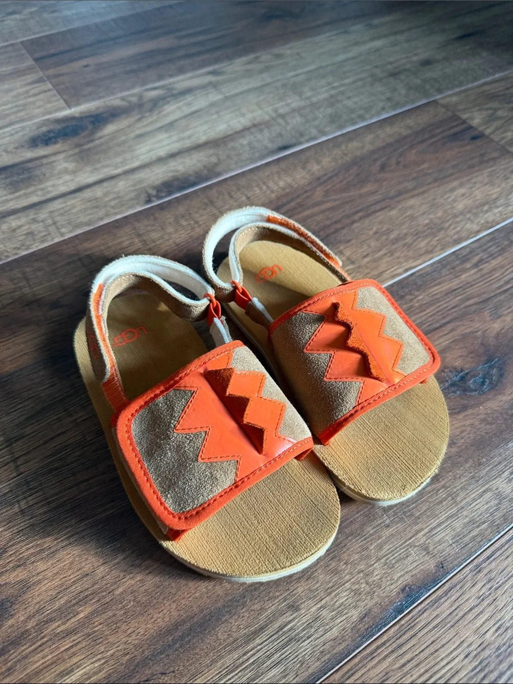 UGG Zarar toddler slide sandals